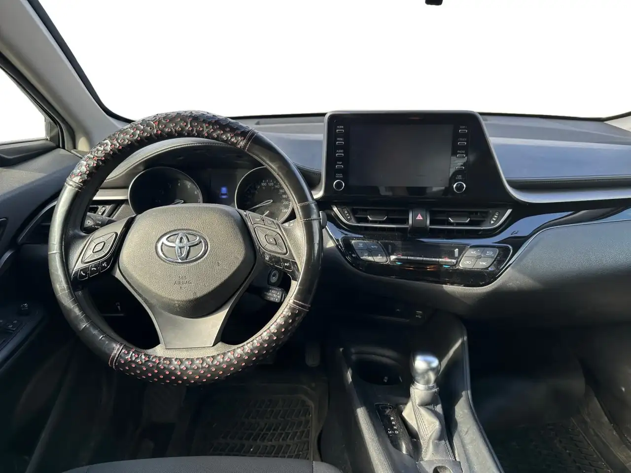 Toyota C-HR снимка Toyota C-HR