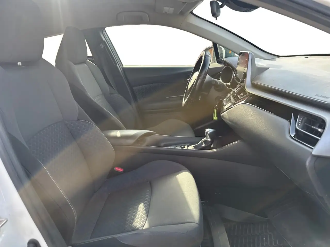 Toyota C-HR снимка Toyota C-HR