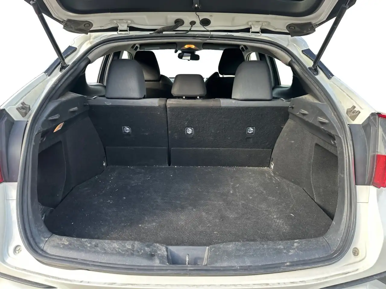 Toyota C-HR снимка Toyota C-HR