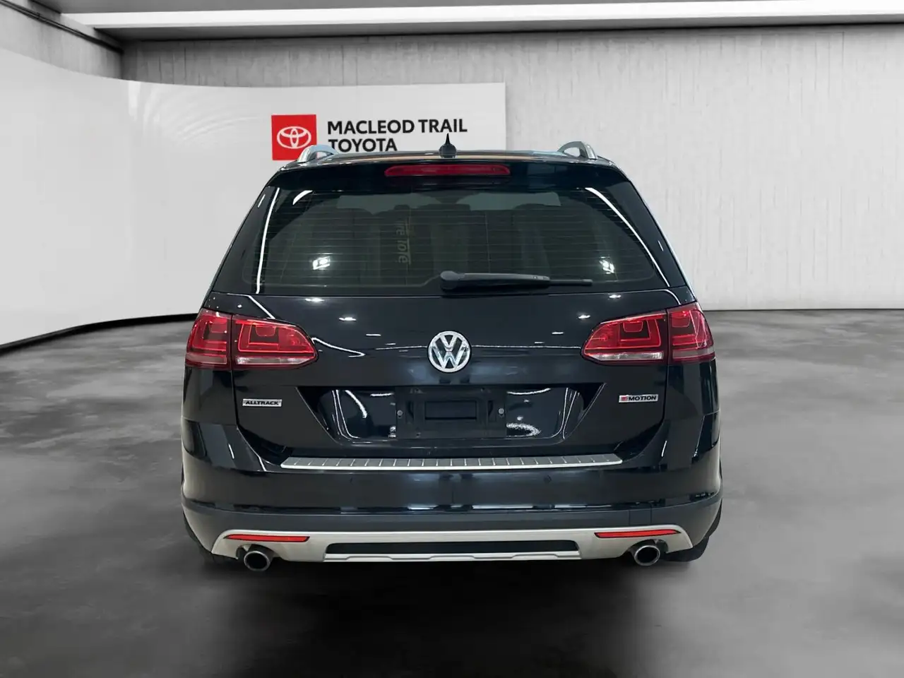 Volkswagen Golf photo Volkswagen Golf