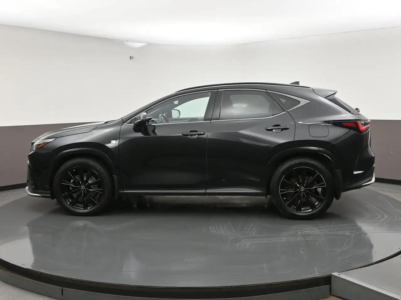 Lexus NX fotografie Lexus NX