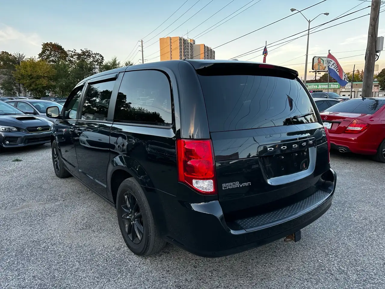 Dodge Grand Caravan снимка Dodge Grand Caravan