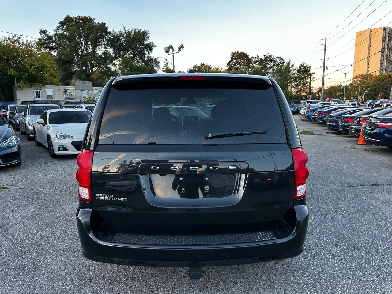 Dodge Grand Caravan снимка Dodge Grand Caravan