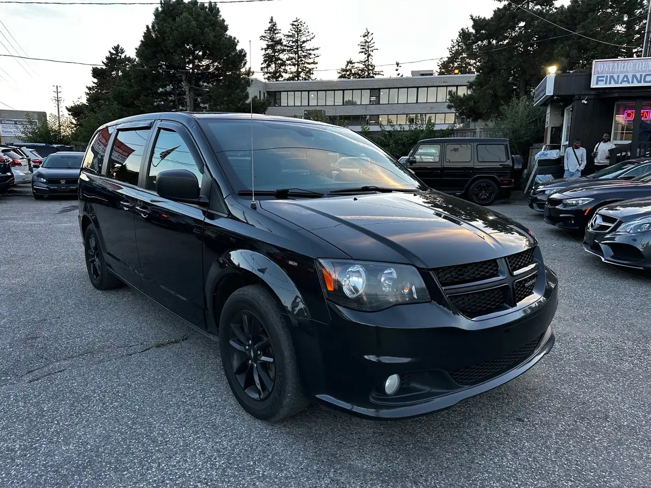 Dodge Grand Caravan снимка Dodge Grand Caravan