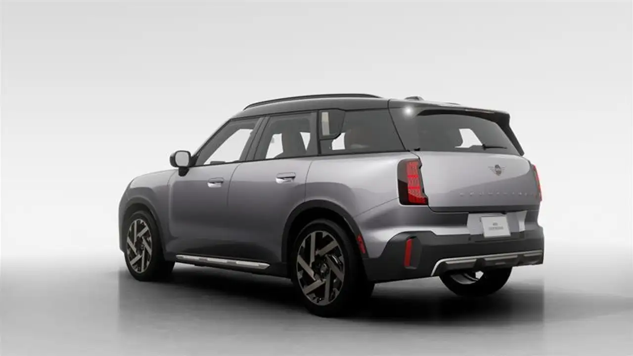 MINI Countryman photo MINI Countryman