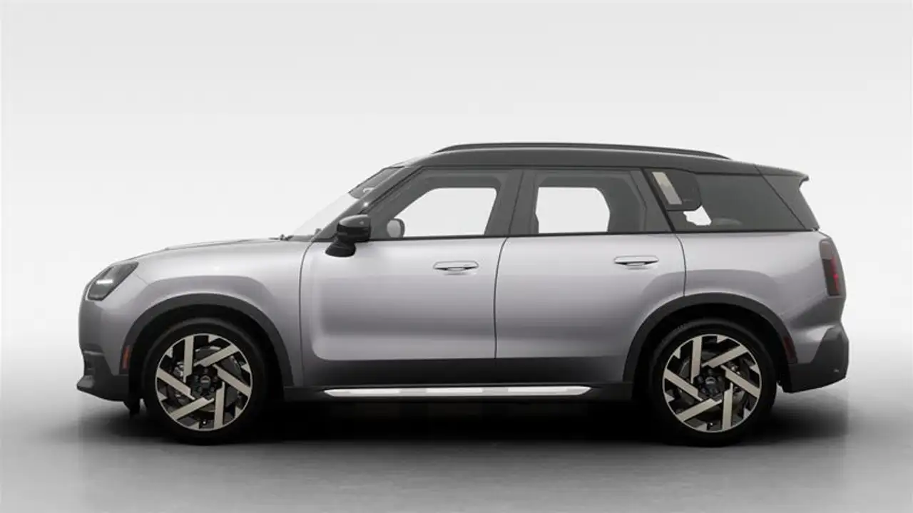 MINI Countryman photo MINI Countryman