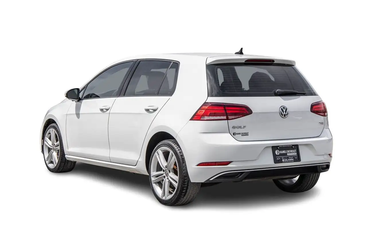 Volkswagen Golf снимка Volkswagen Golf