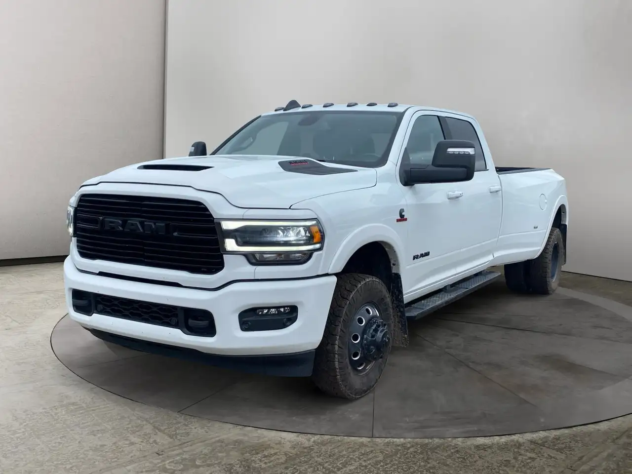 RAM 3500 photo RAM 3500