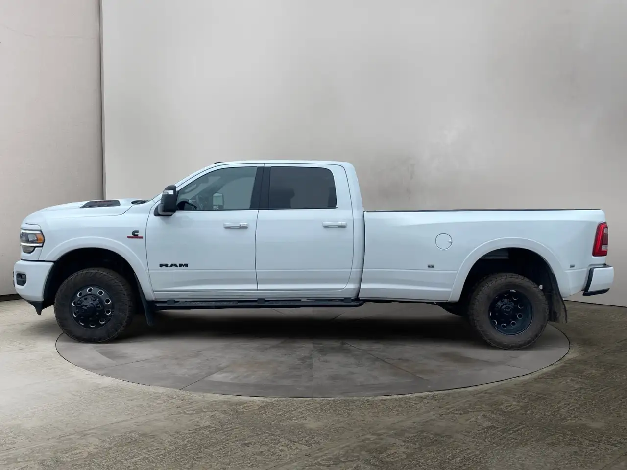 RAM 3500 photo RAM 3500