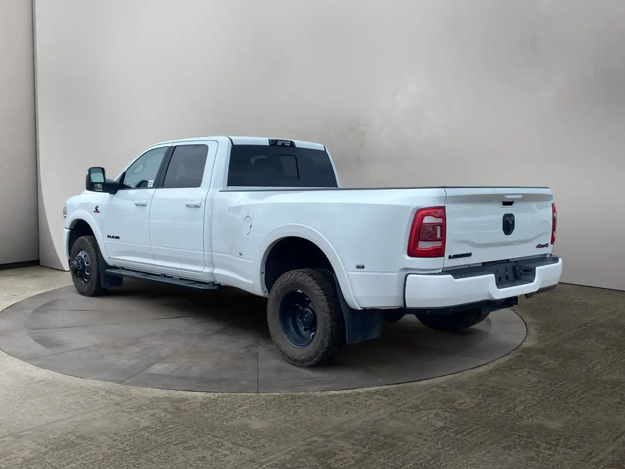 RAM 3500 photo RAM 3500
