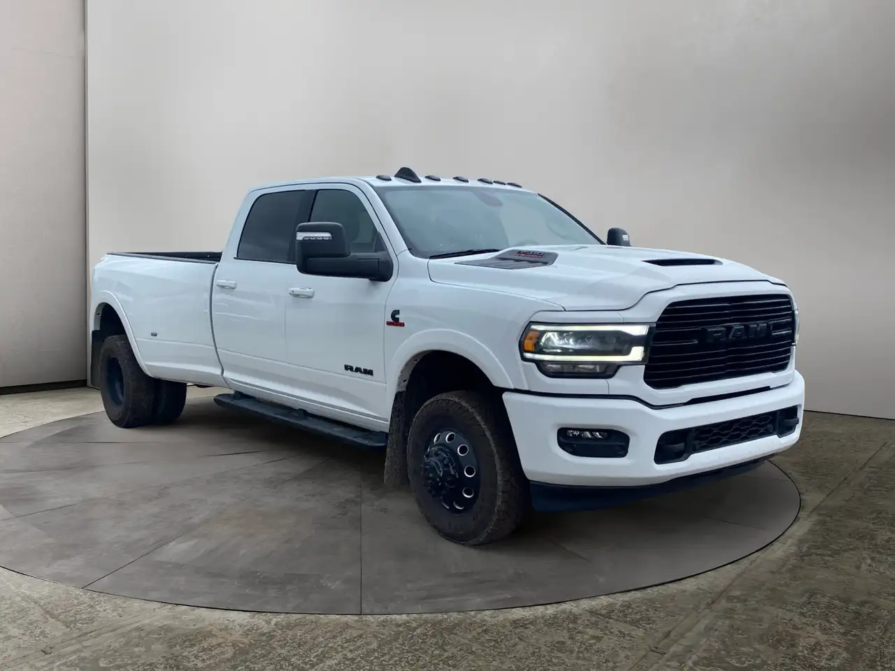 RAM 3500 photo RAM 3500