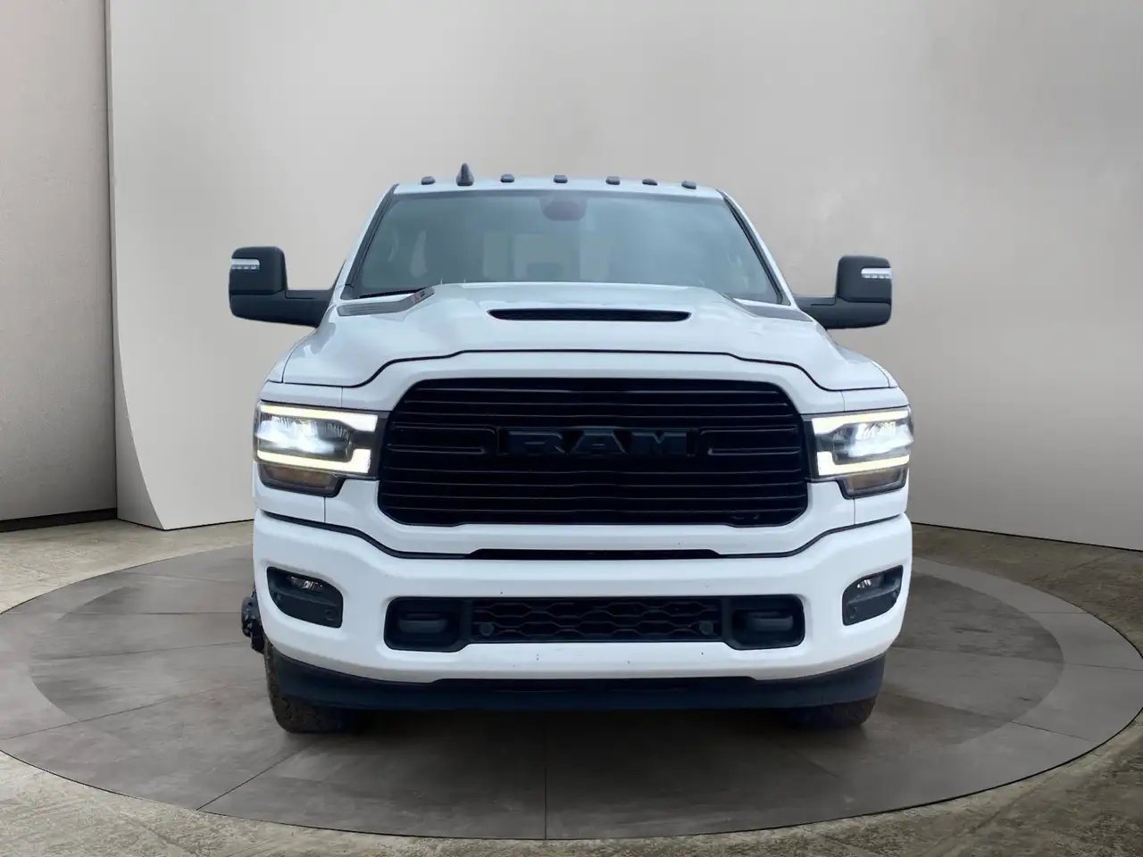 RAM 3500 photo RAM 3500
