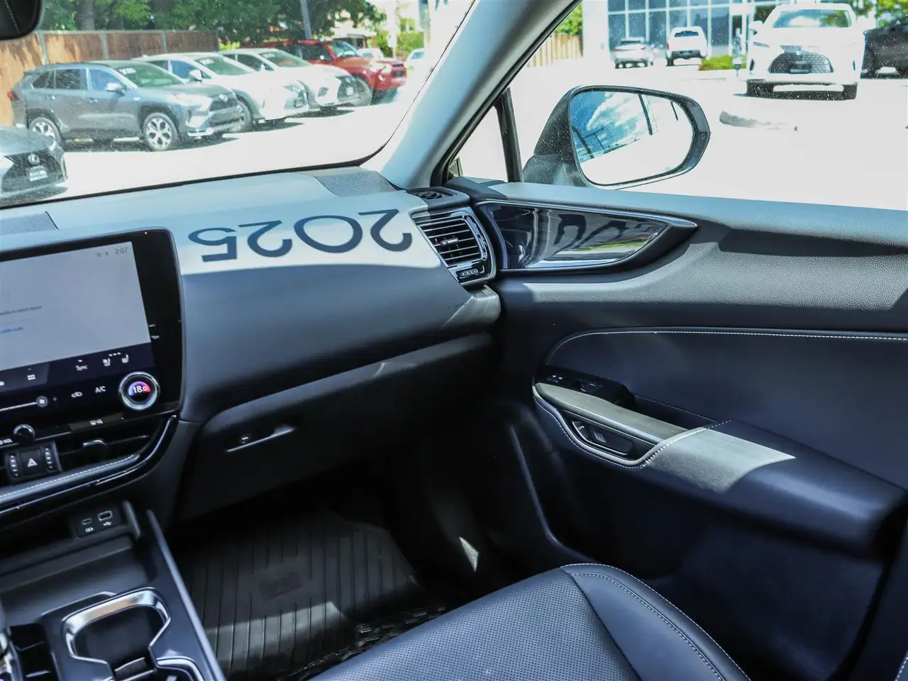 Lexus NX photo Lexus NX