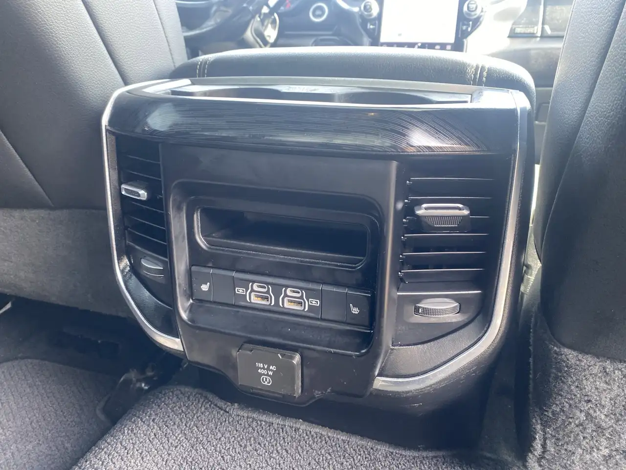 RAM 3500 photo RAM 3500