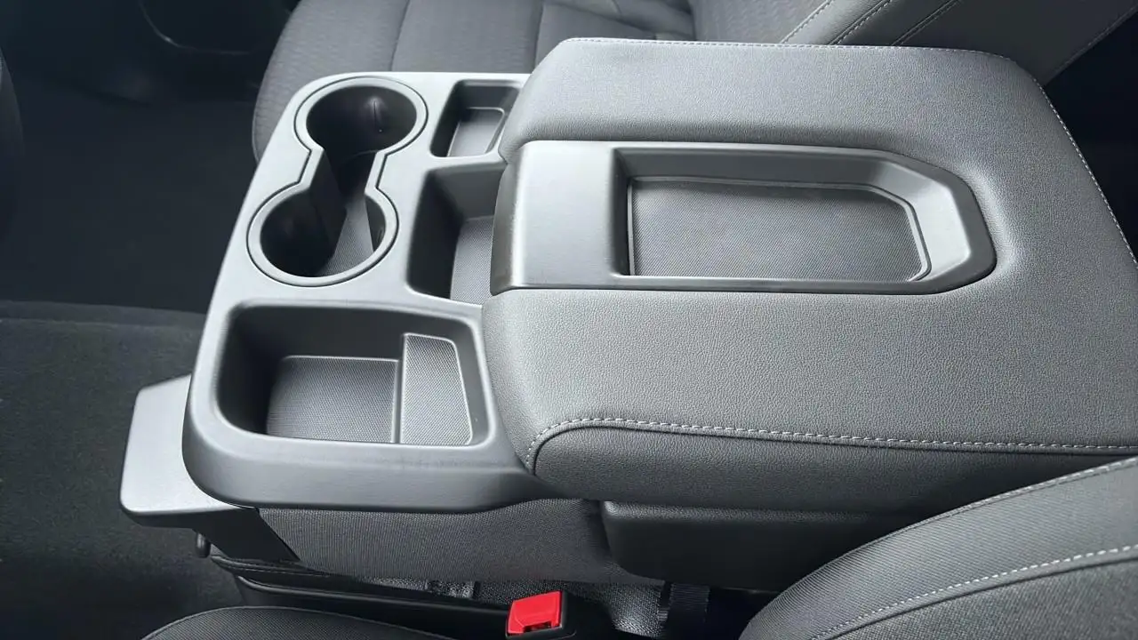 GMC Sierra 2500HD снимка GMC Sierra 2500HD