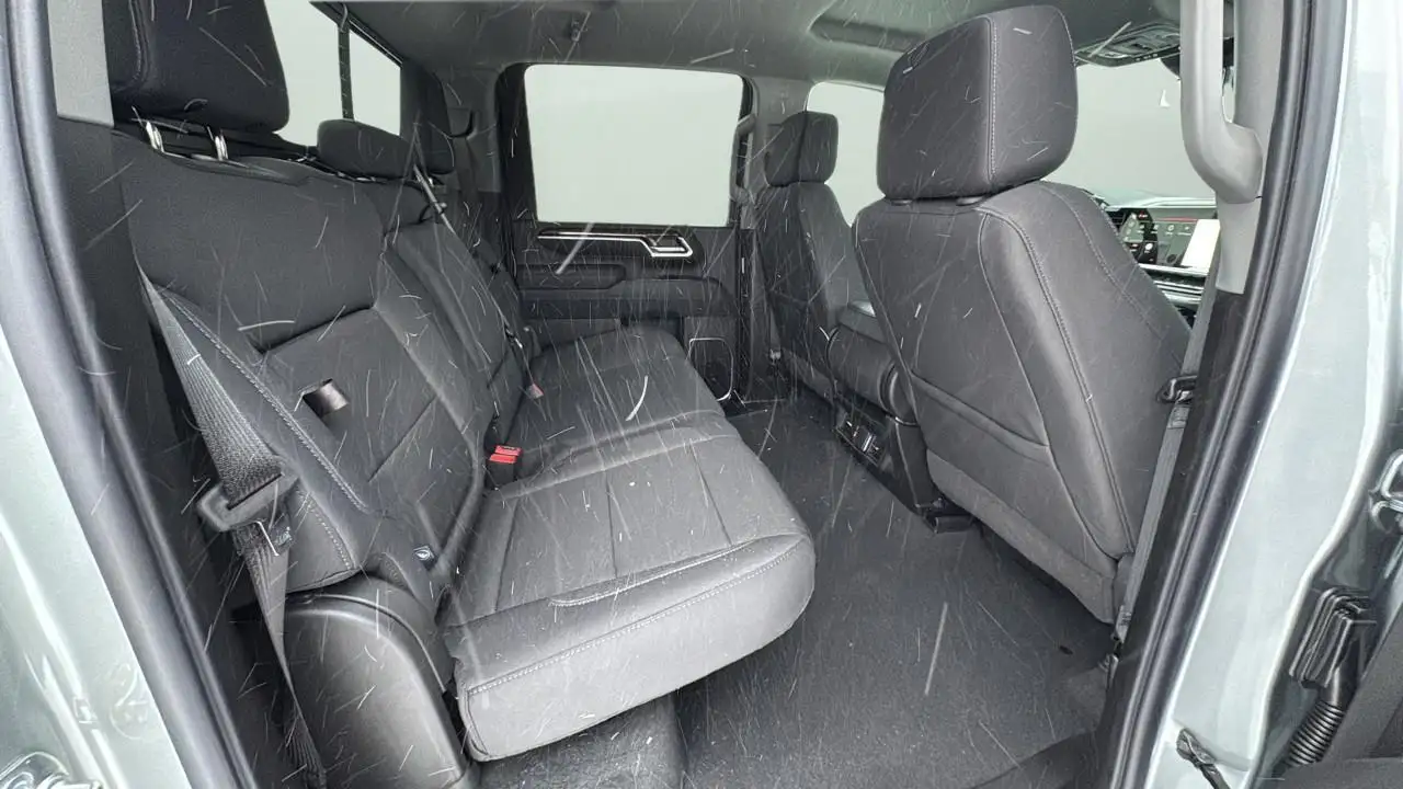 GMC Sierra 2500HD снимка GMC Sierra 2500HD