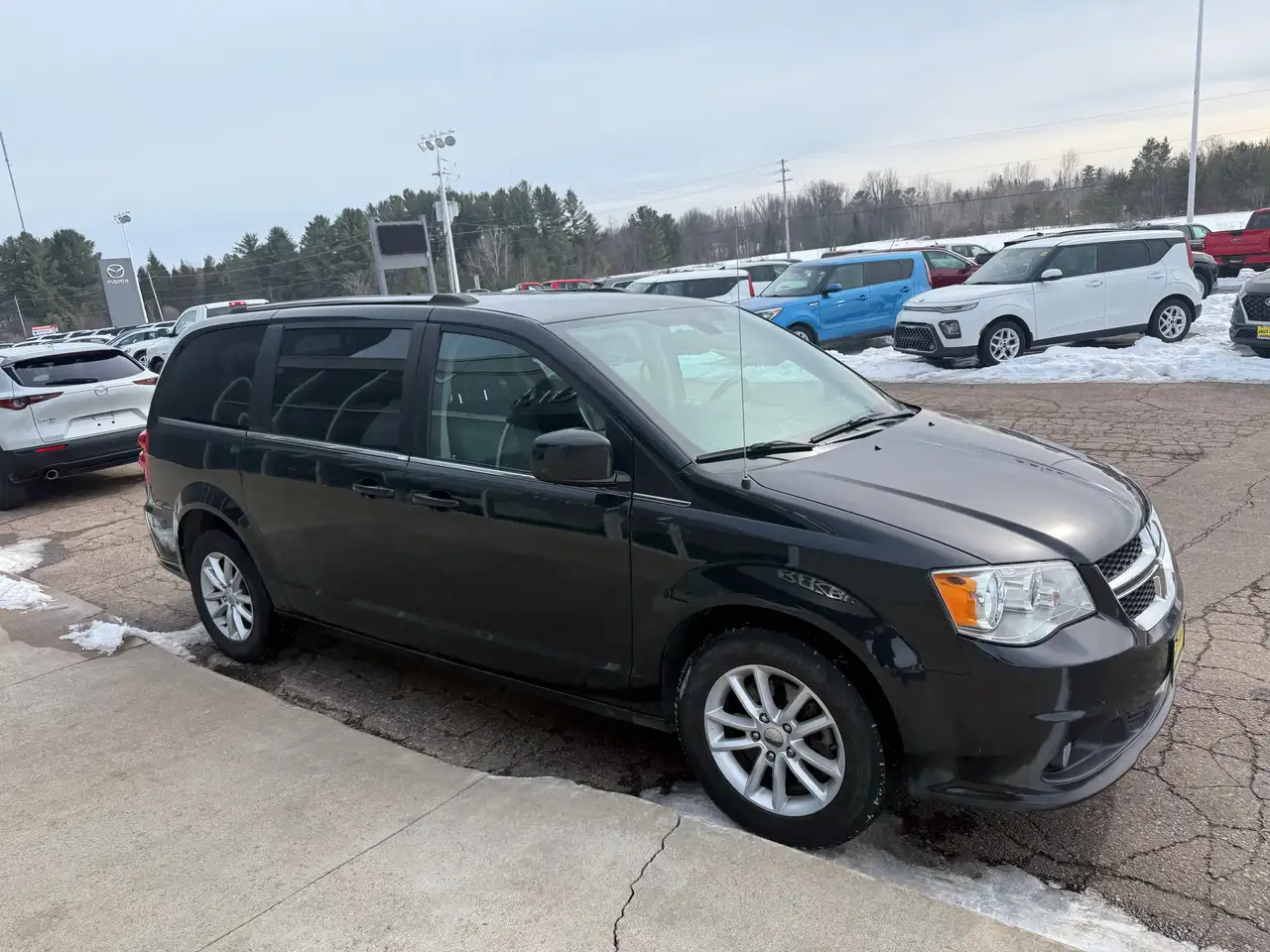 Dodge Grand Caravan fotografie Dodge Grand Caravan