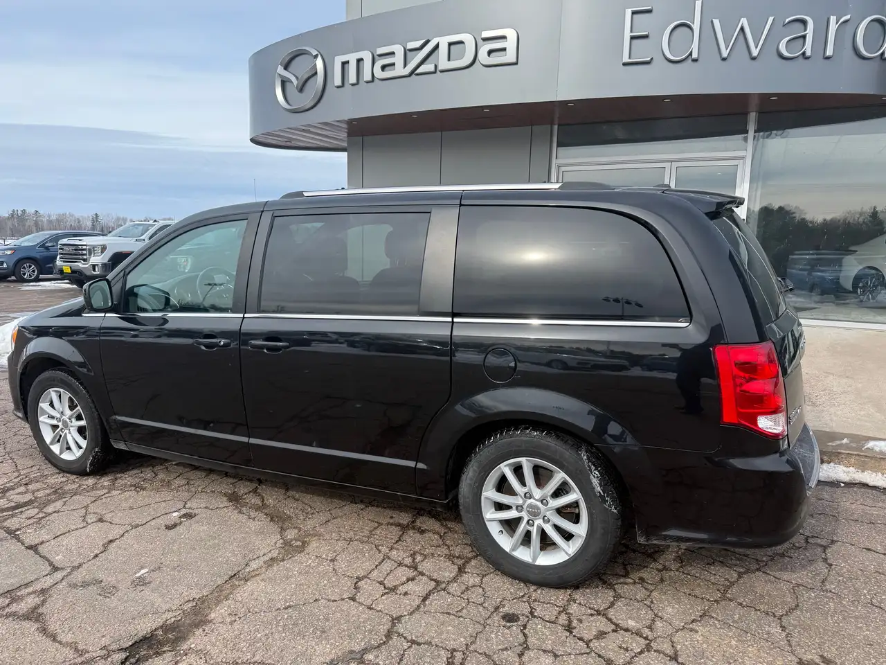 Dodge Grand Caravan fotografie Dodge Grand Caravan