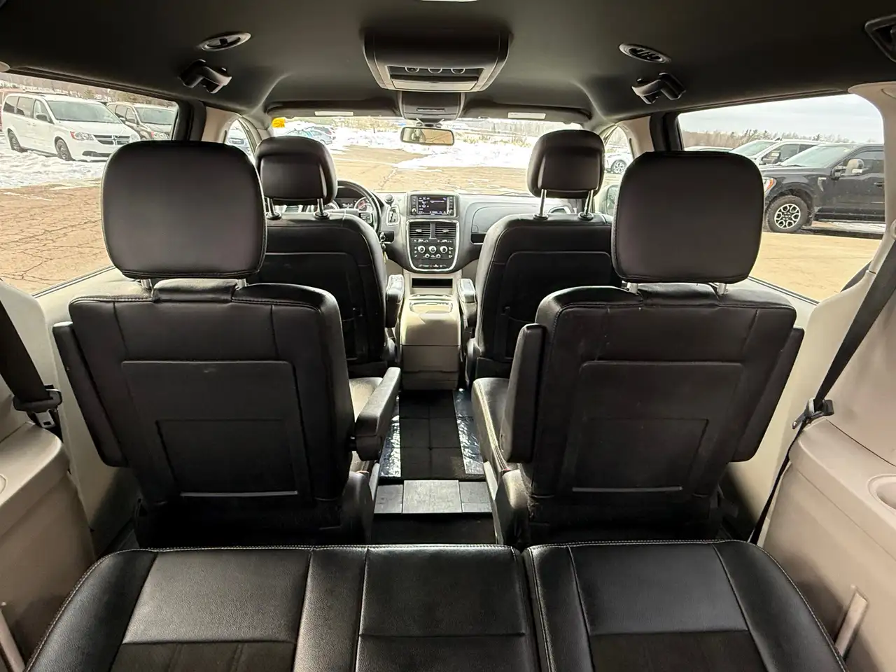 Dodge Grand Caravan fotografie Dodge Grand Caravan