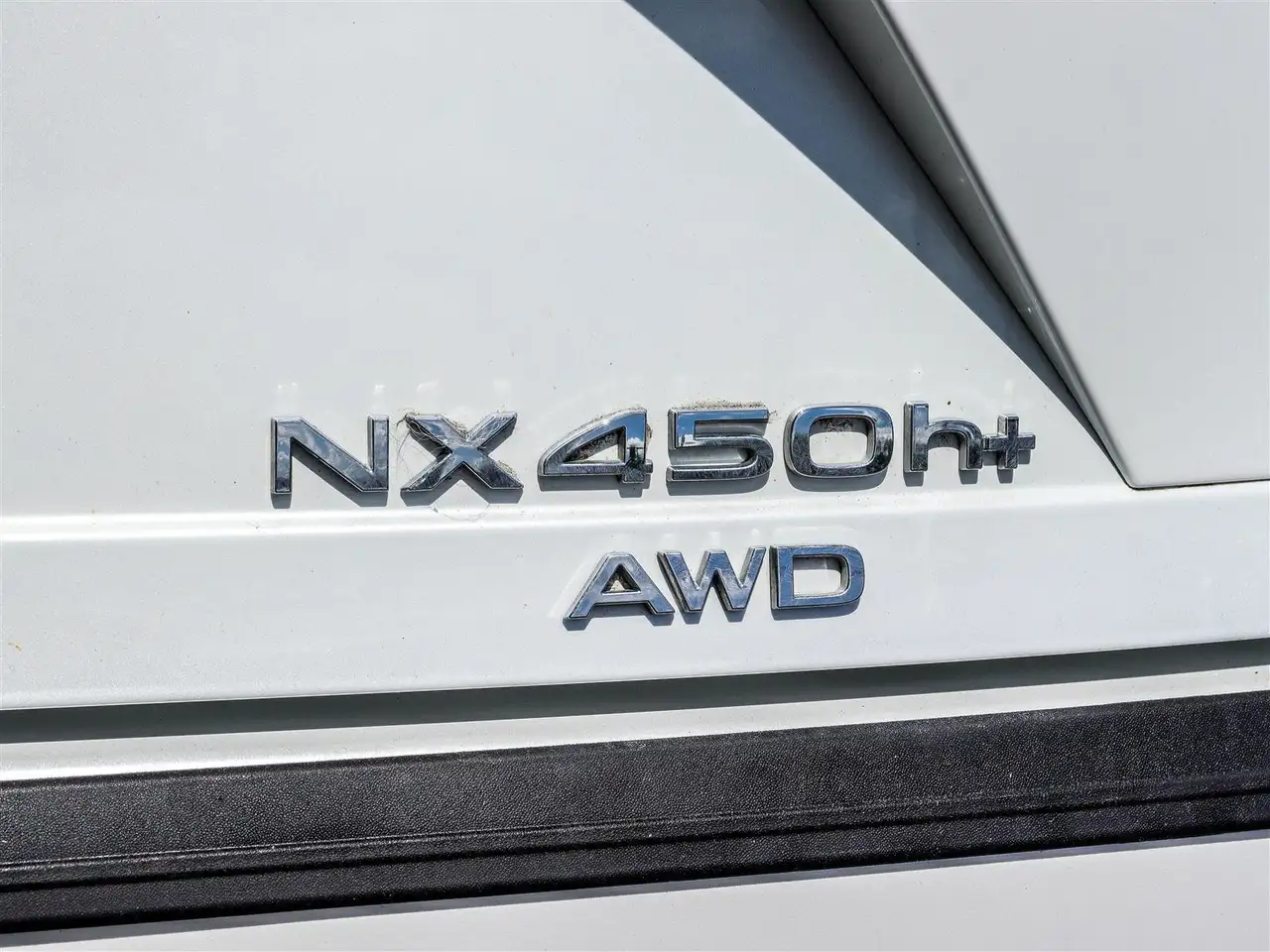 Lexus NX photo Lexus NX