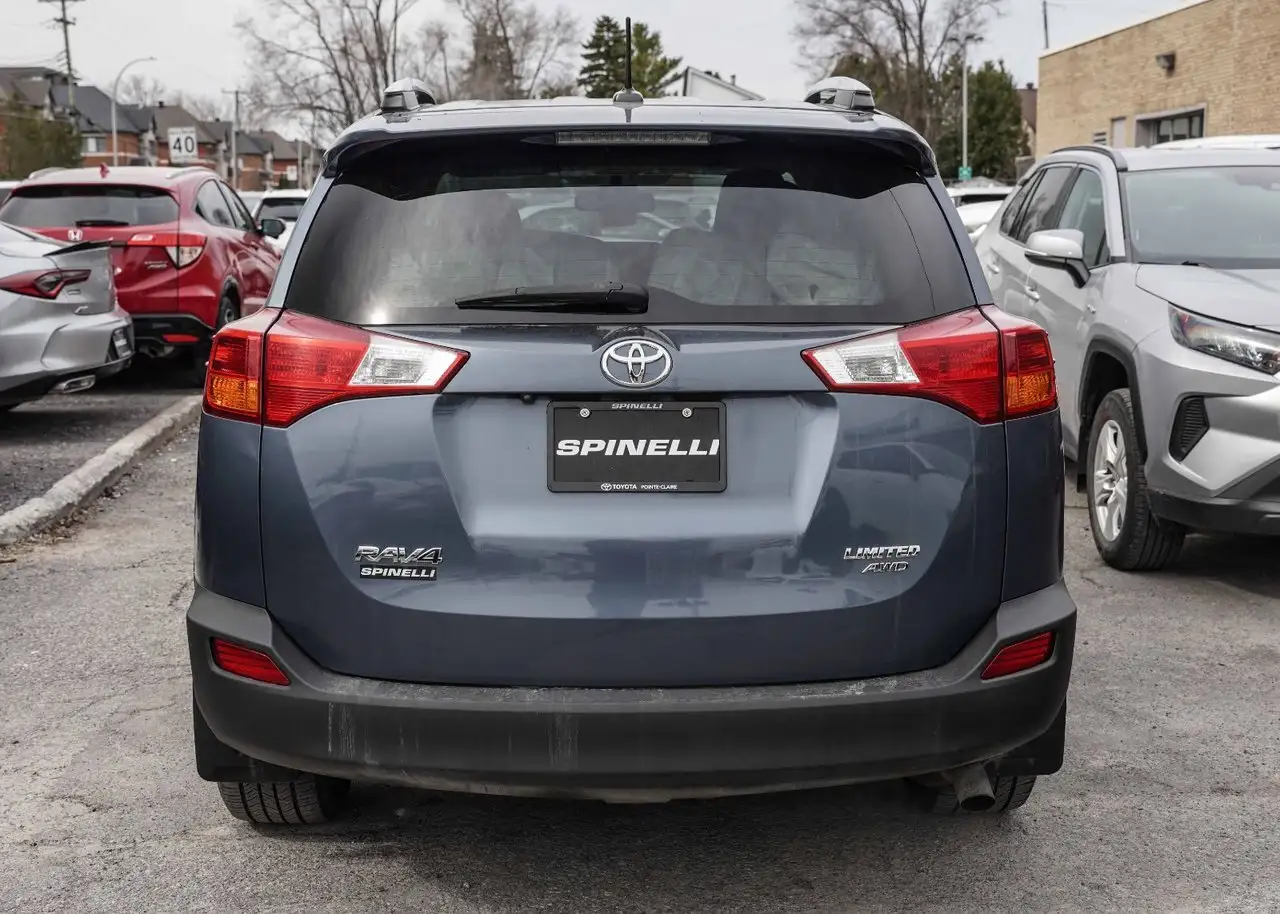 Toyota RAV 4 снимка Toyota RAV 4