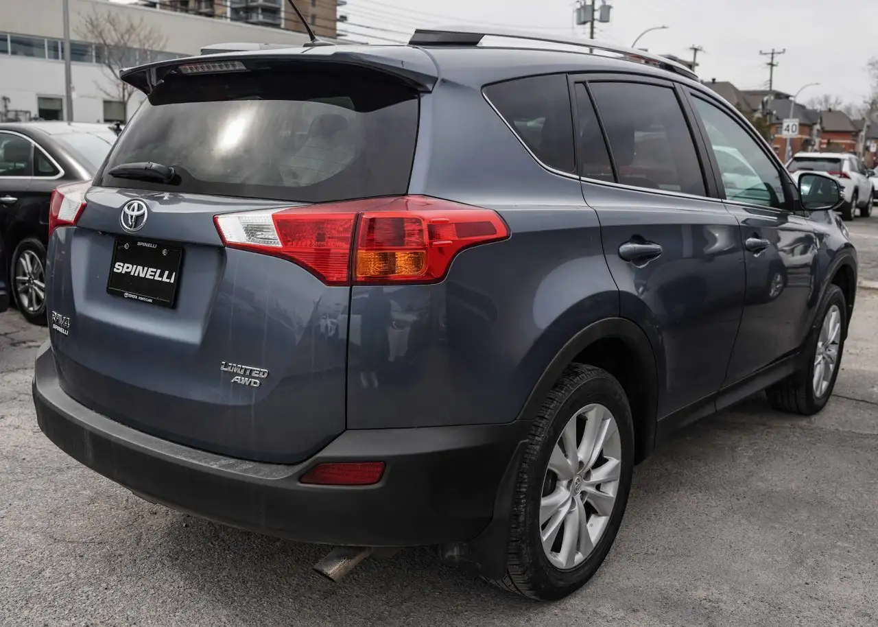 Toyota RAV 4 снимка Toyota RAV 4