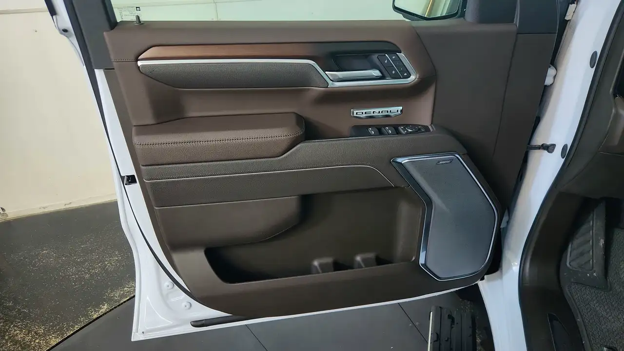 GMC Sierra 1500 fotografie GMC Sierra 1500