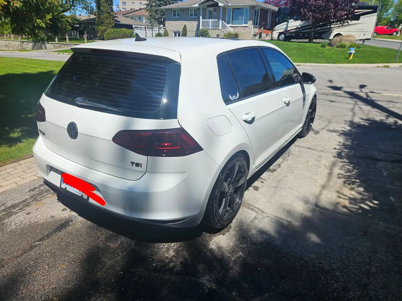 Volkswagen Golf photo Volkswagen Golf