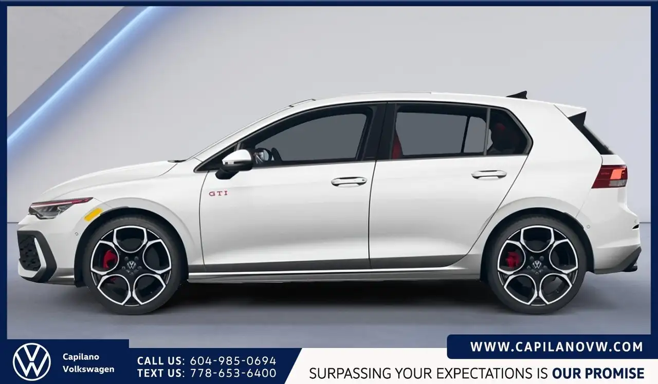Volkswagen Golf GTI снимка Volkswagen Golf GTI