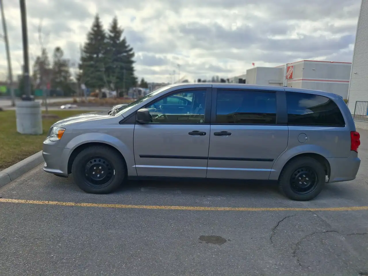 Dodge Grand Caravan fotografie Dodge Grand Caravan