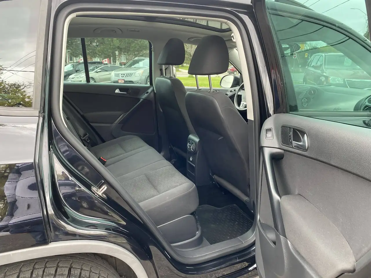 Volkswagen Tiguan снимка Volkswagen Tiguan