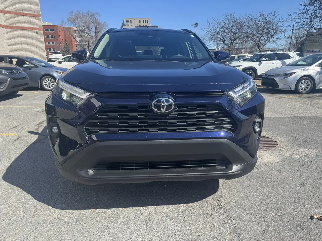 Toyota RAV 4 снимка Toyota RAV 4