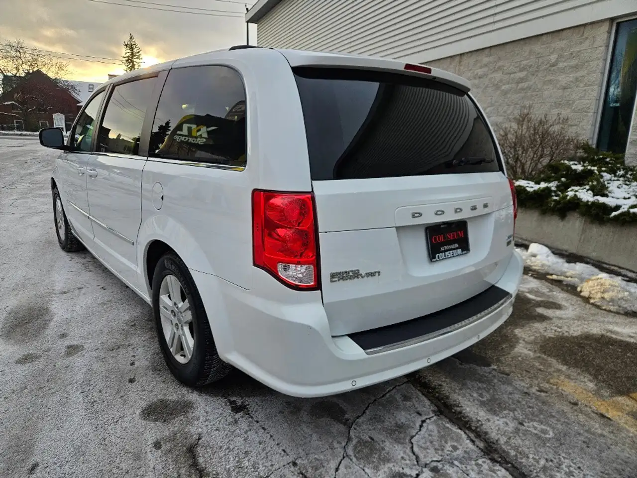 Dodge Grand Caravan photo Dodge Grand Caravan