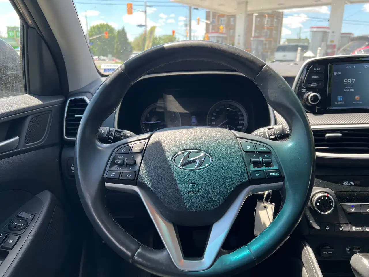 Hyundai TUCSON photo Hyundai TUCSON