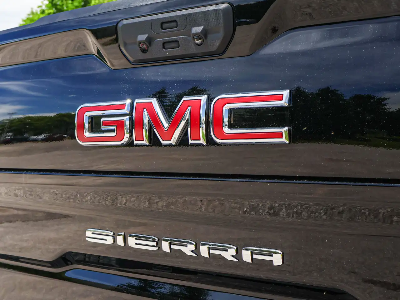 GMC Sierra 1500 снимка GMC Sierra 1500