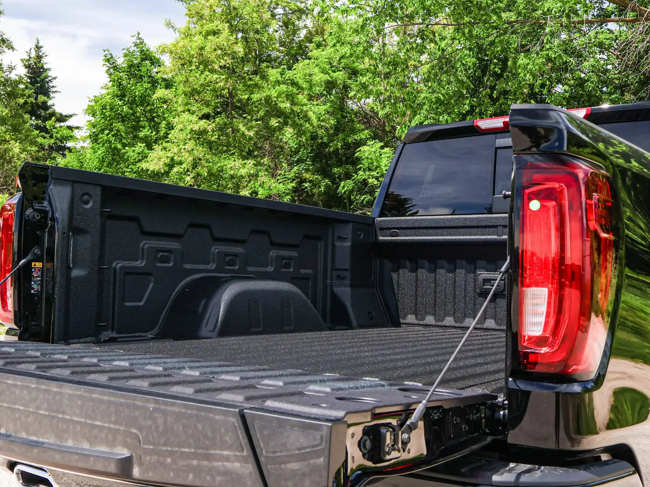 GMC Sierra 1500 снимка GMC Sierra 1500
