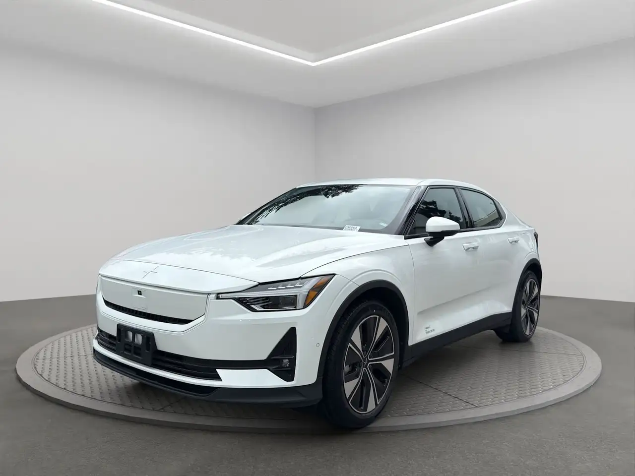 Polestar 2 photo Polestar 2