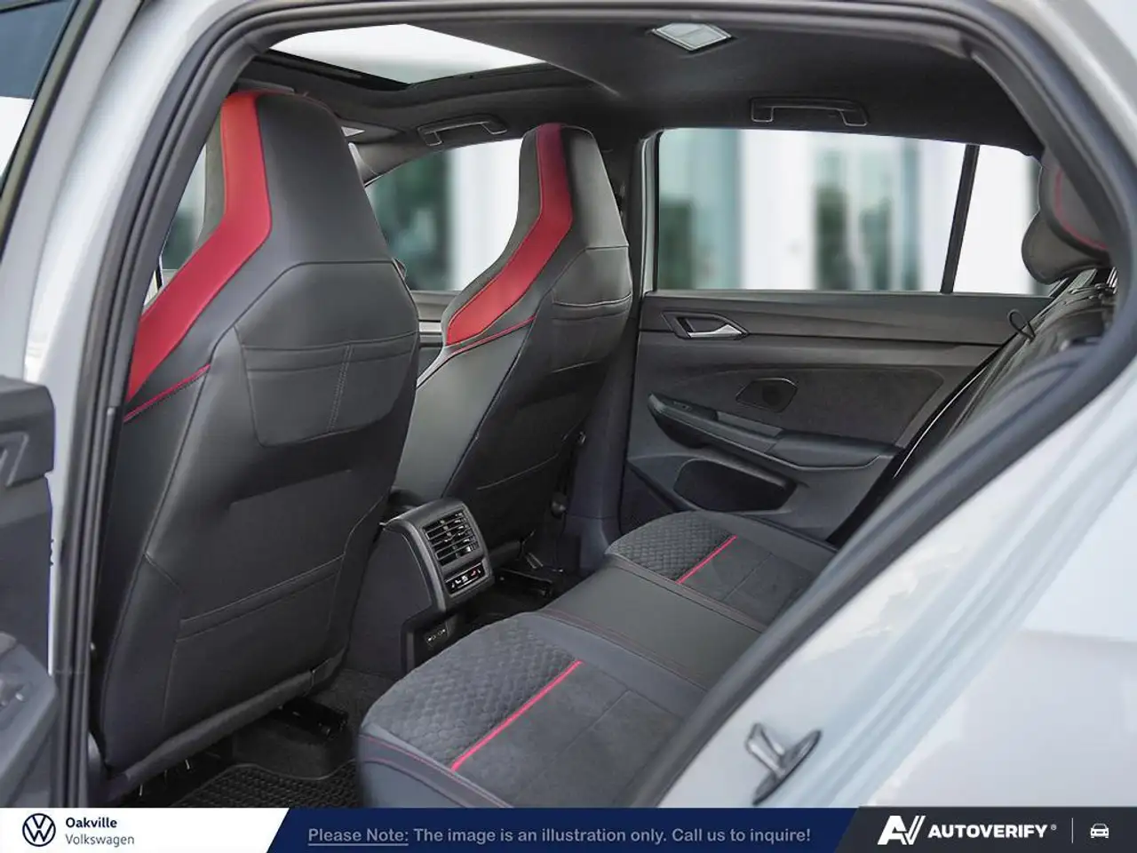 Volkswagen Golf GTI снимка Volkswagen Golf GTI