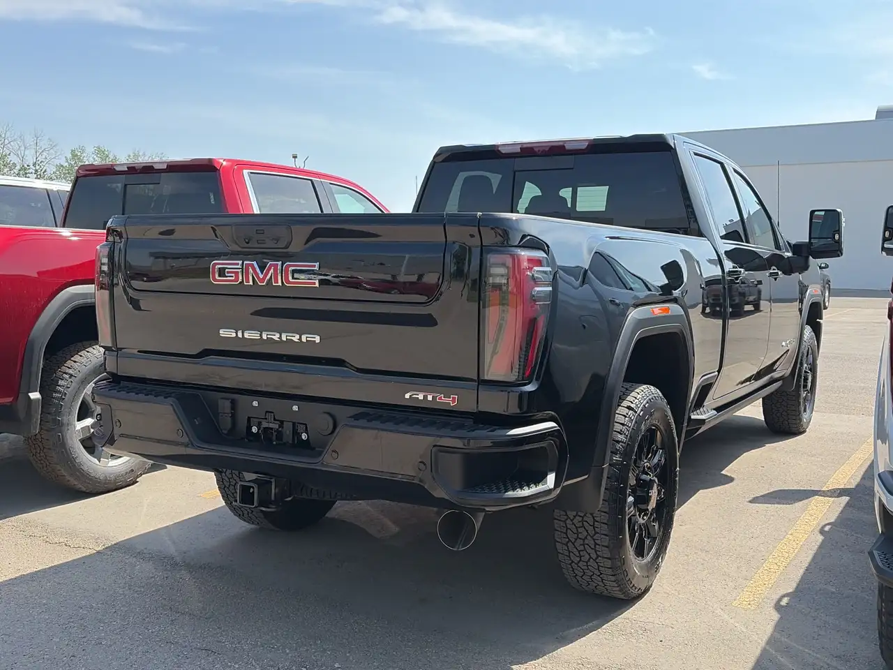GMC Sierra 2500HD photo GMC Sierra 2500HD