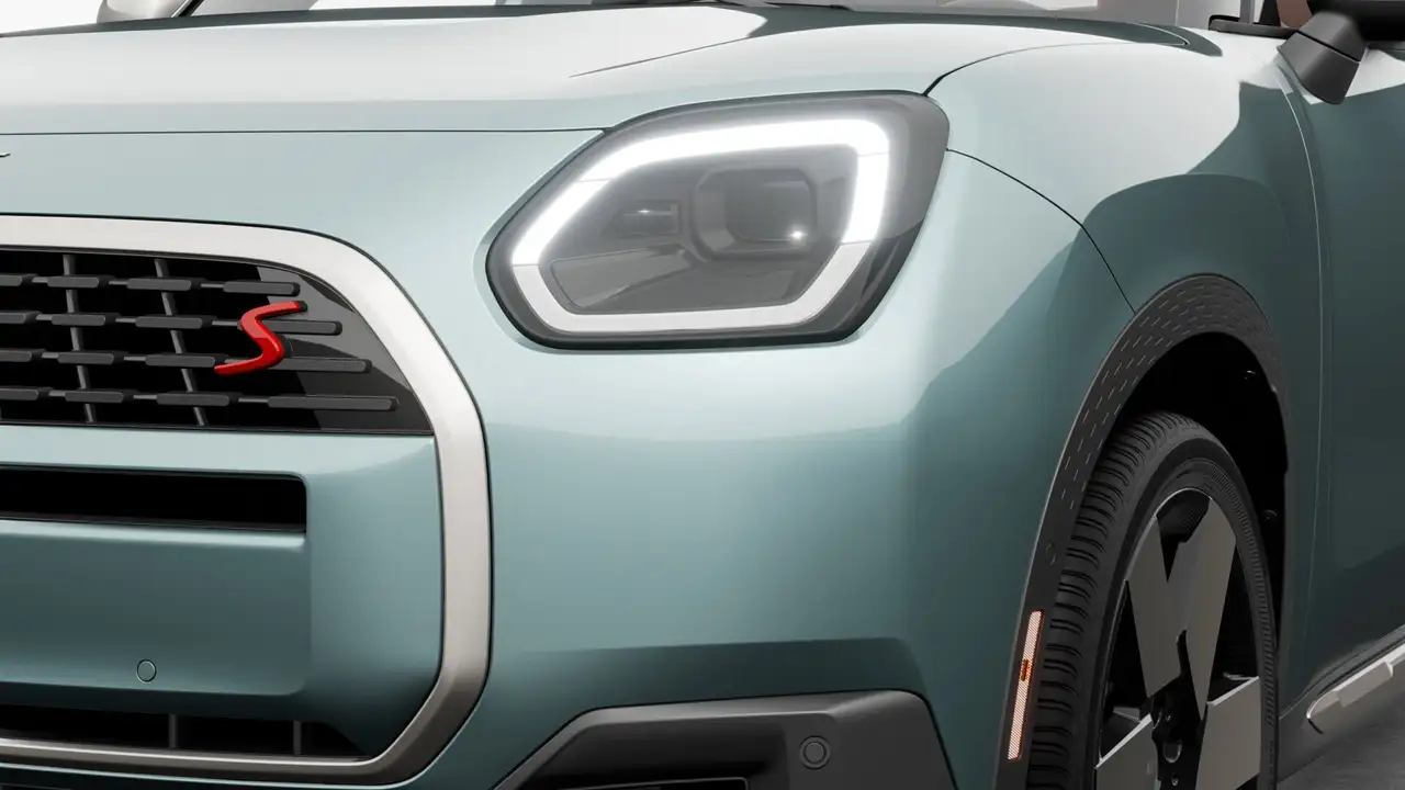 MINI Countryman photo MINI Countryman