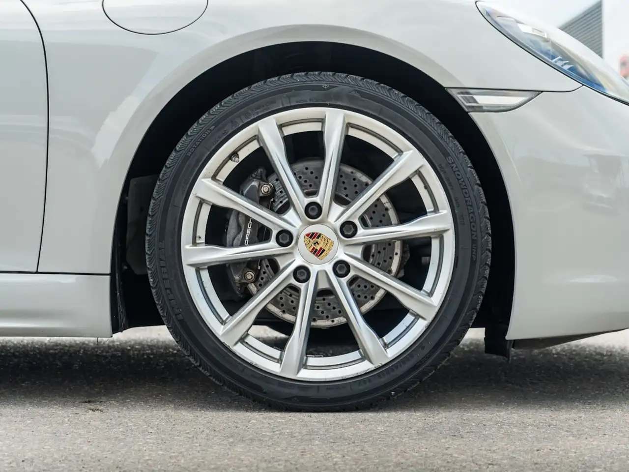Porsche 718 Cayman снимка Porsche 718 Cayman