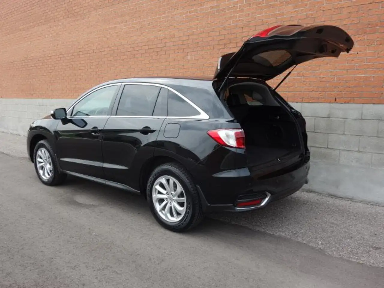 Acura RDX снимка Acura RDX