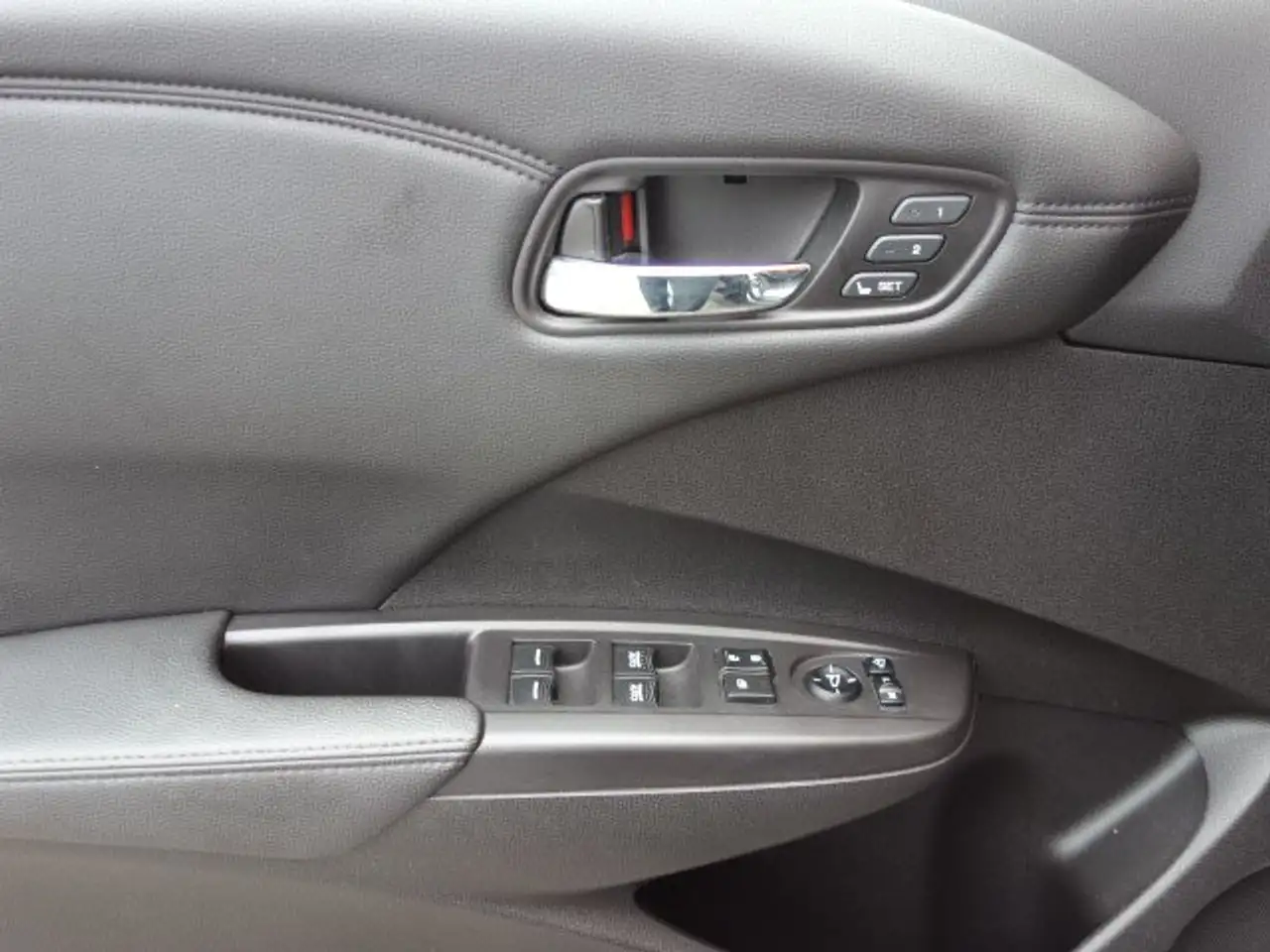 Acura RDX снимка Acura RDX