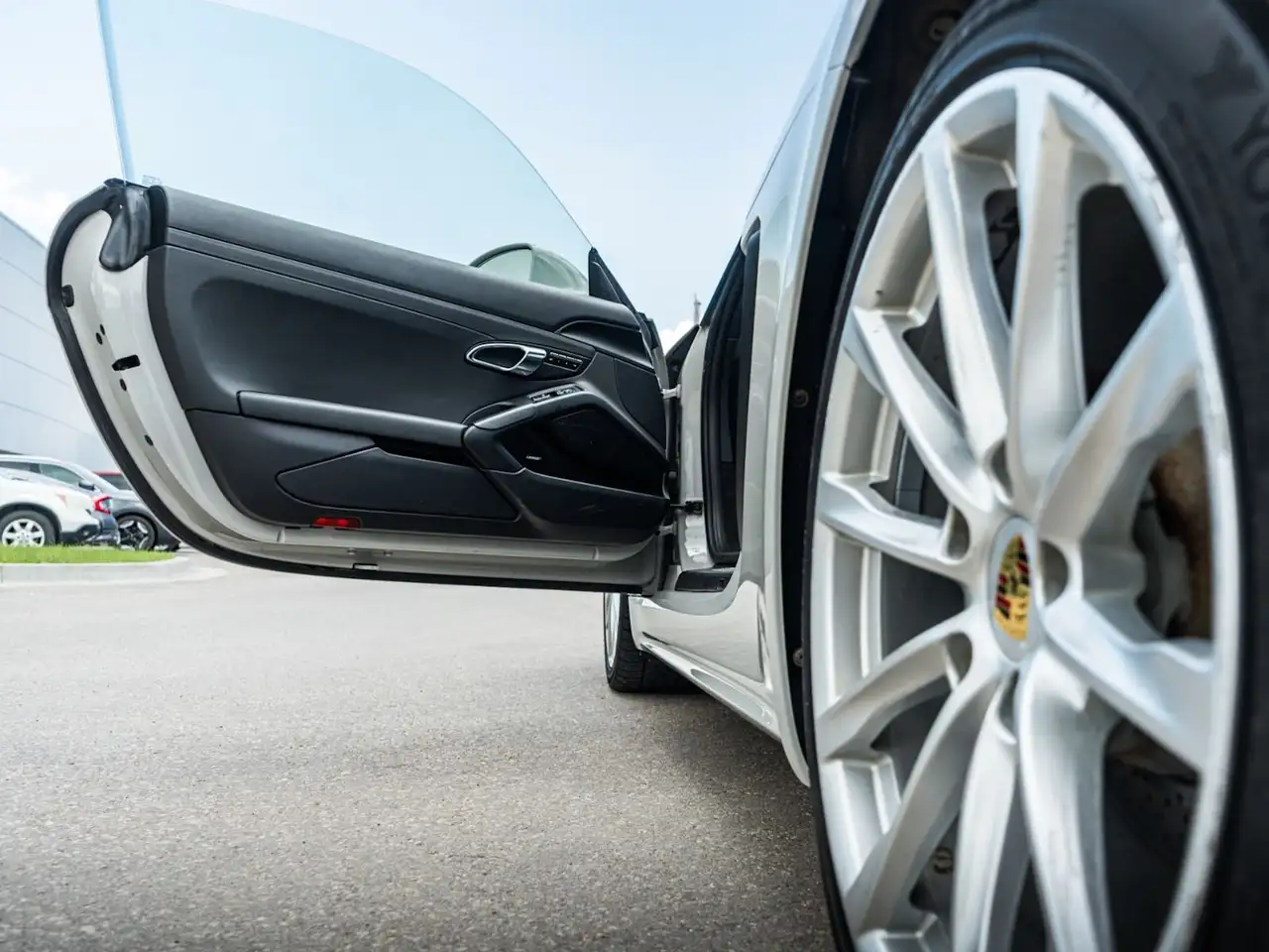 Porsche 718 Cayman снимка Porsche 718 Cayman