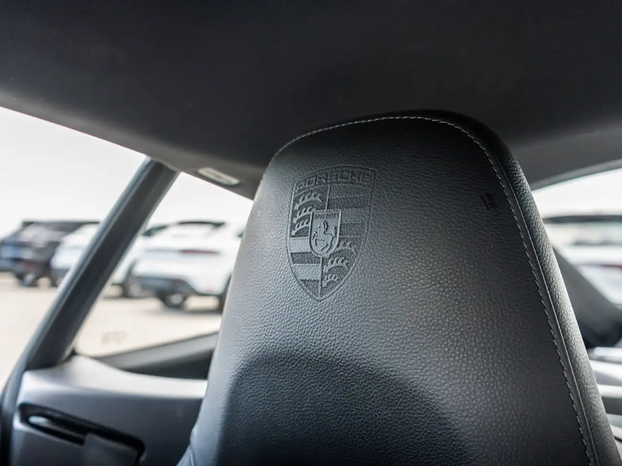 Porsche 718 Cayman снимка Porsche 718 Cayman