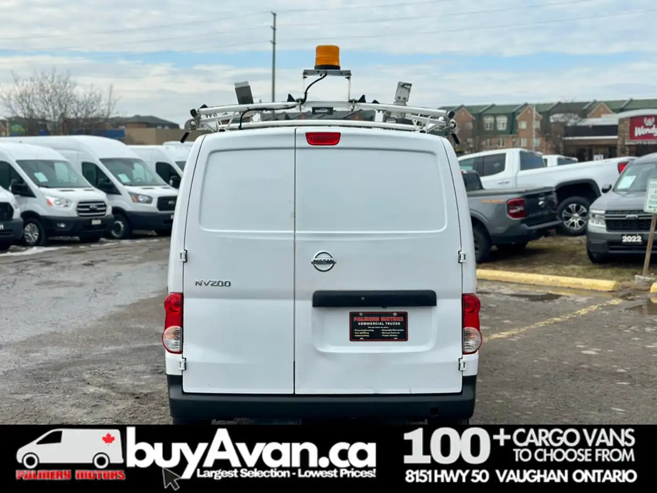 Nissan NV200 photo Nissan NV200