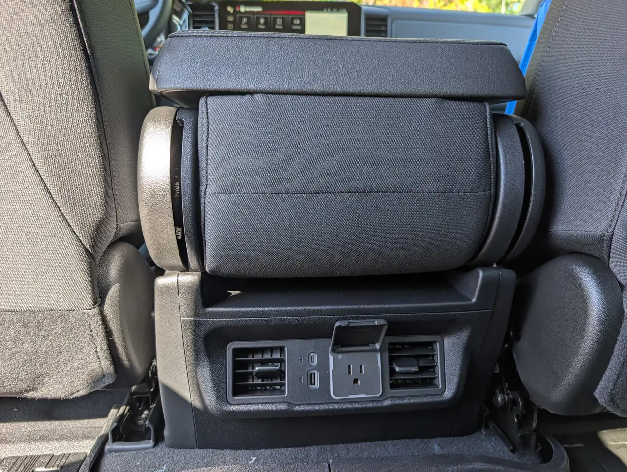 GMC Sierra 2500HD снимка GMC Sierra 2500HD