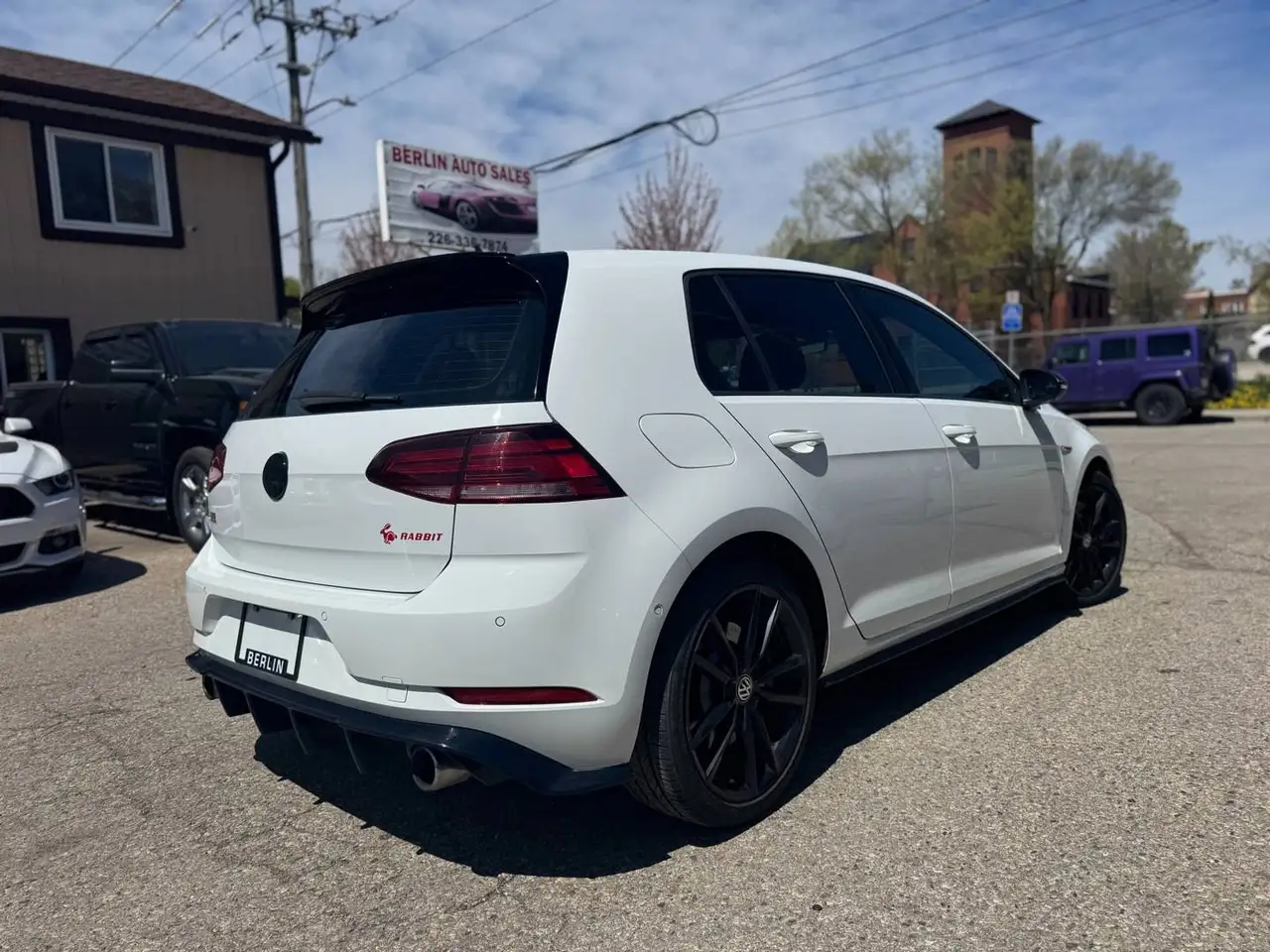Volkswagen Golf GTI снимка Volkswagen Golf GTI