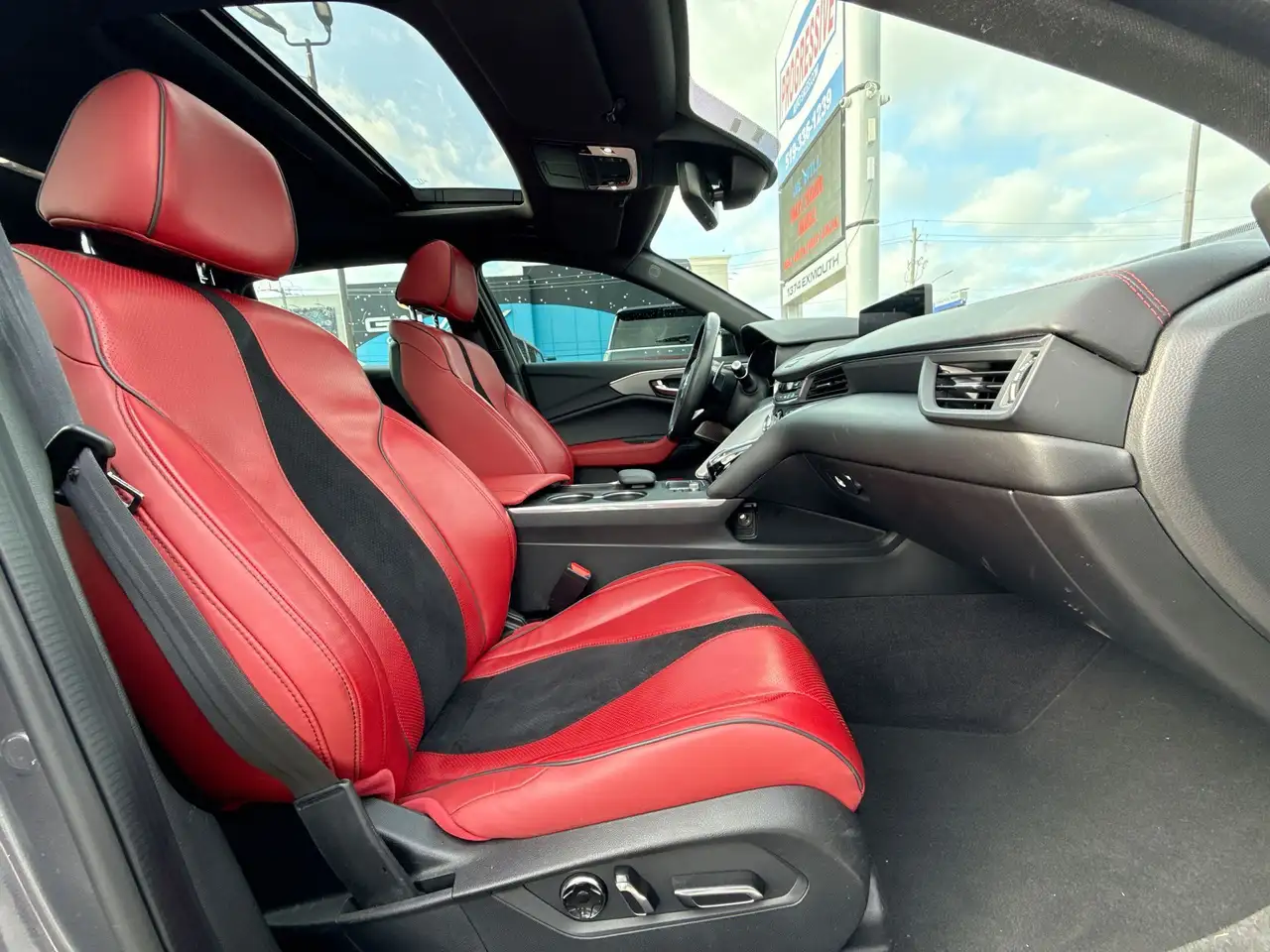 Acura TLX снимка Acura TLX