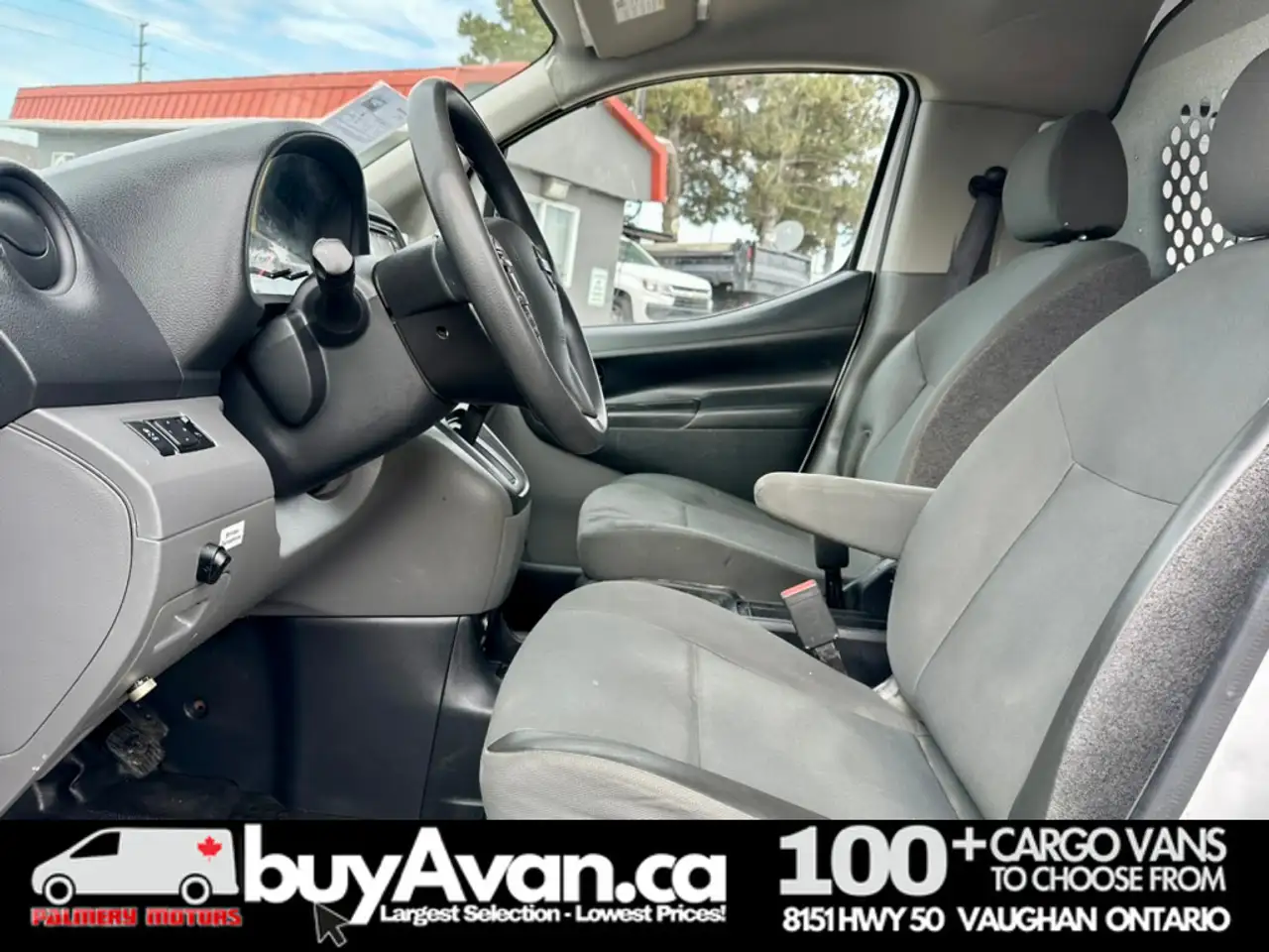 Nissan NV200 photo Nissan NV200